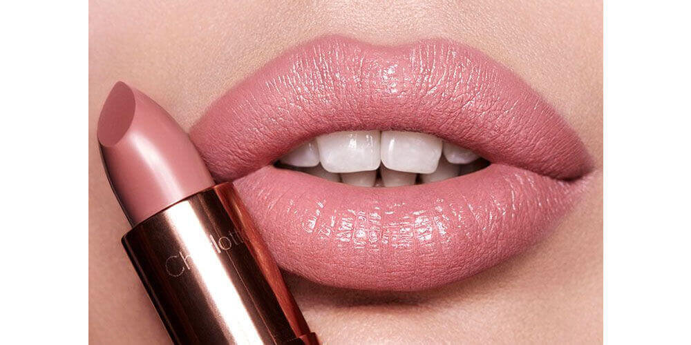 Characteristics of a Good Lipstick