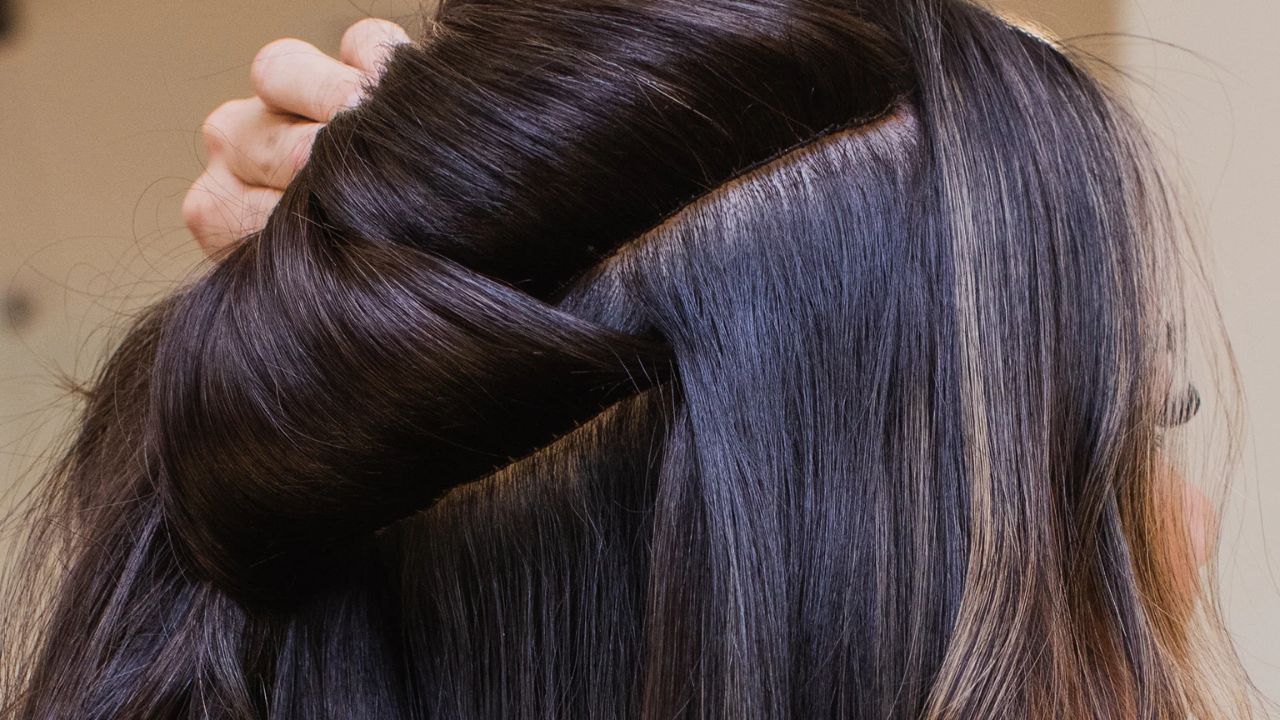 Invisible Tape-In Extensions: 5 Advantages of Having a Long-Lasting Style